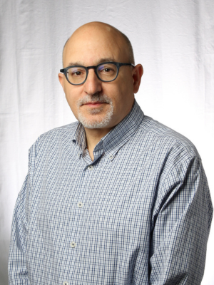 Portrait of Dr. Evan Rosen