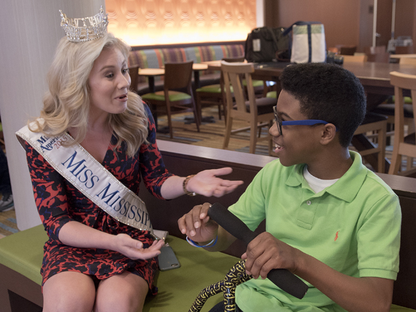 Miss Mississippi Hannah Roberts shares a conversation with Morgan.