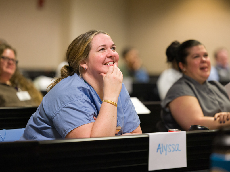 Alyssa Mamdani, a Labor and Delivery registered nurses, takes in Communicate with H.E.A.R.T. training. Joe Ellis/ UMMC Communications 