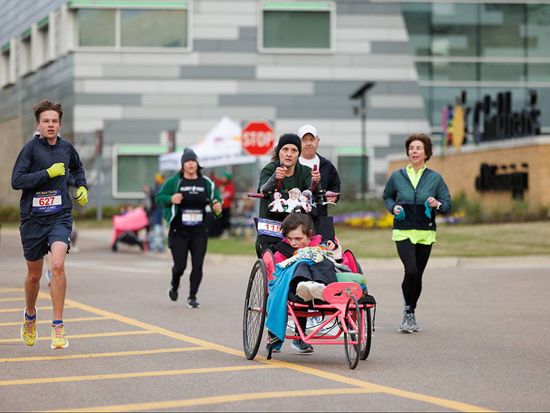 Run the Rainbow for Children's - University of Mississippi Medical Center