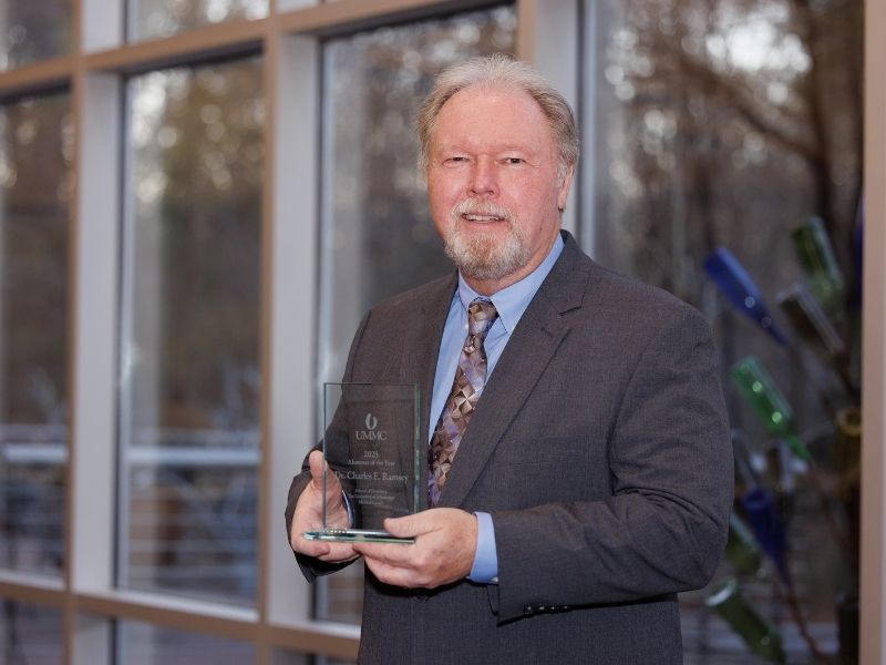 Dr. Charles Ramsey is the recipient of the 2025 Dental Alumnus of the Year award.