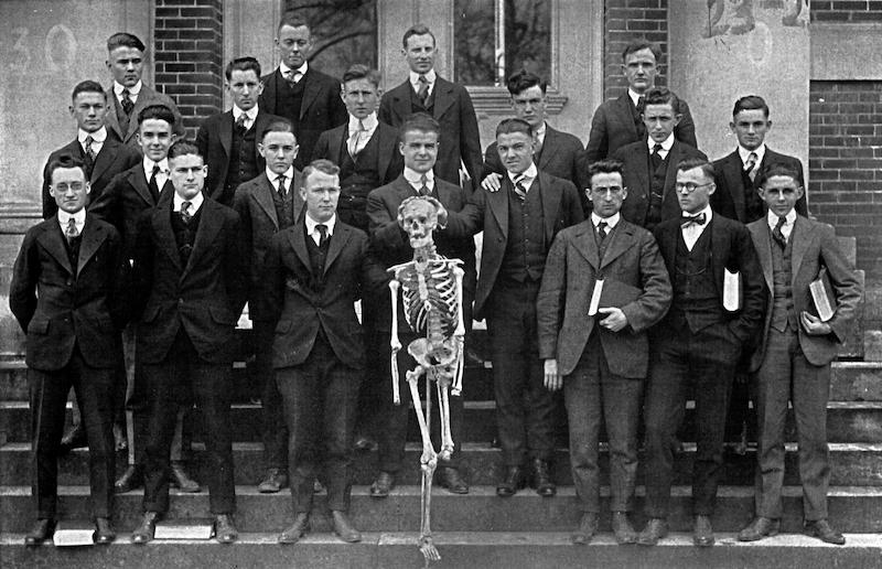 1917-Med-Class.jpg