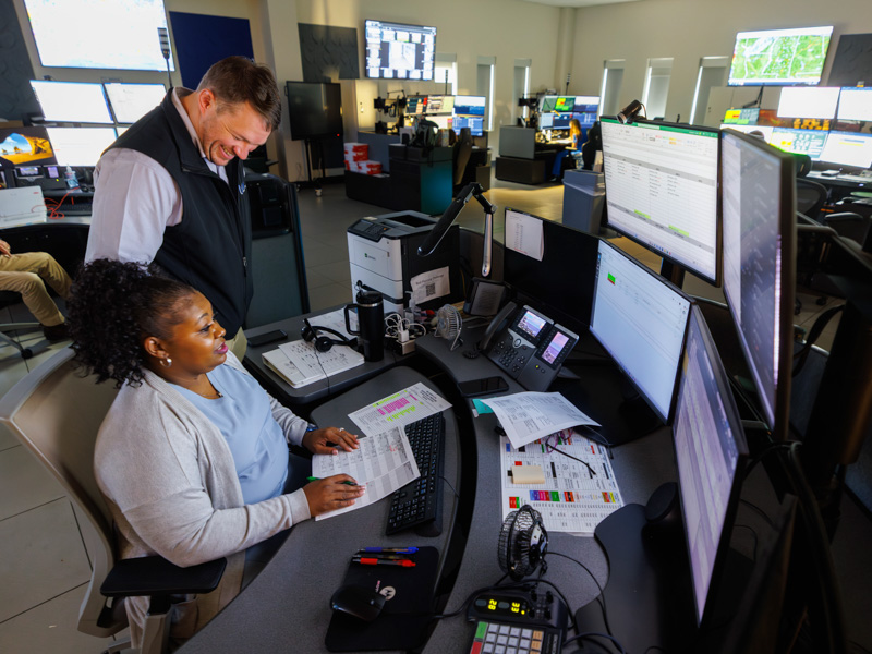 Appleby and Kim Crockett, patient placement coordinator, work together to help coordinate patient transfers and ensure timely access to care across the UMMC health system.