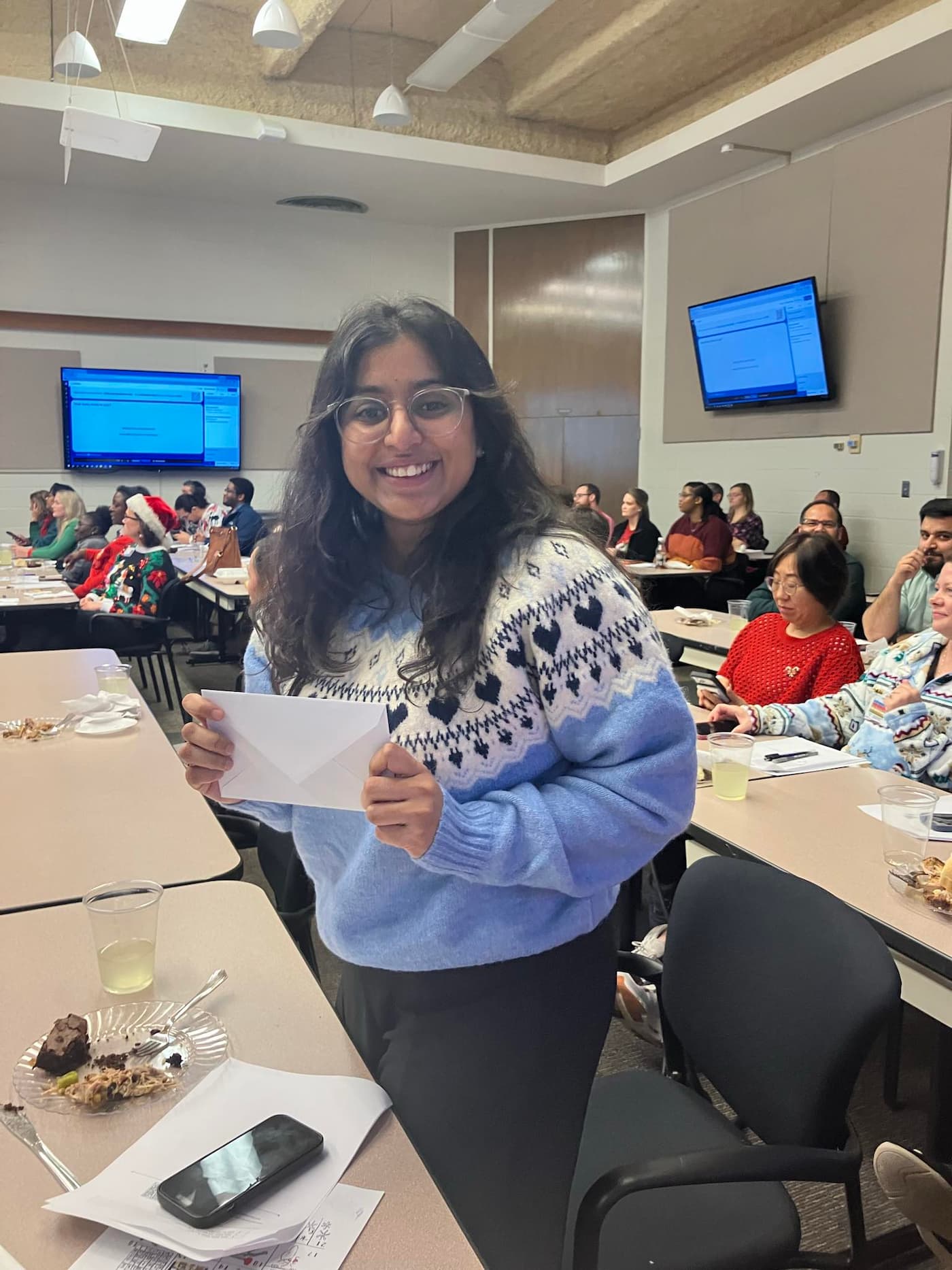 The Cell and Molecular Biology holiday party included games and prizes.