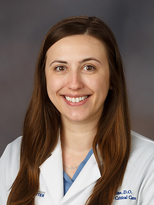 Portrait of Dr. Rachel Mullins