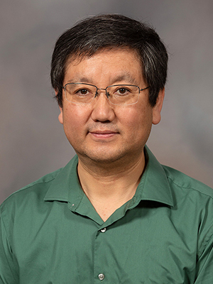 Portrait of Dr. Yufeng Zheng