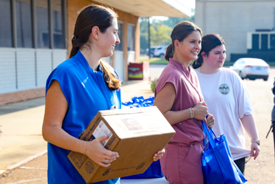 EversCare Food Pantry volunteers