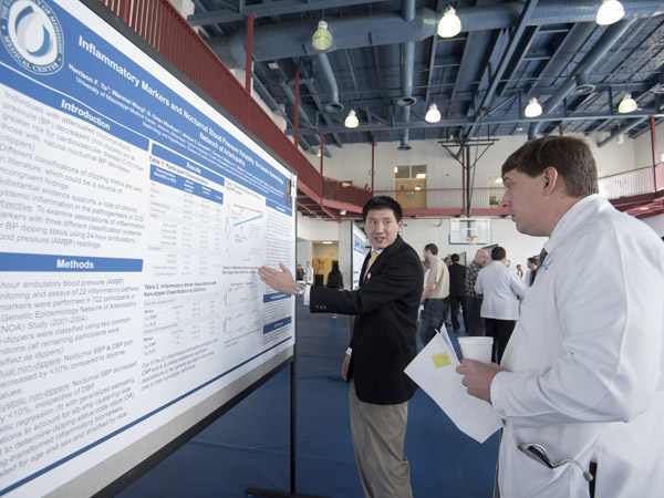 Research Day shines light on UMMC faculty, students