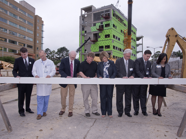 New heights for UMMC research come with 'topping out'