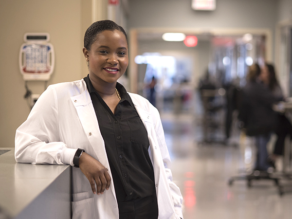 #UMMCGrad17: Lockhart’s patients can expect compassionate care with a smile