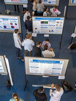 Medicine faculty and trainees learn about new discoveries at the department's annual Research Day.