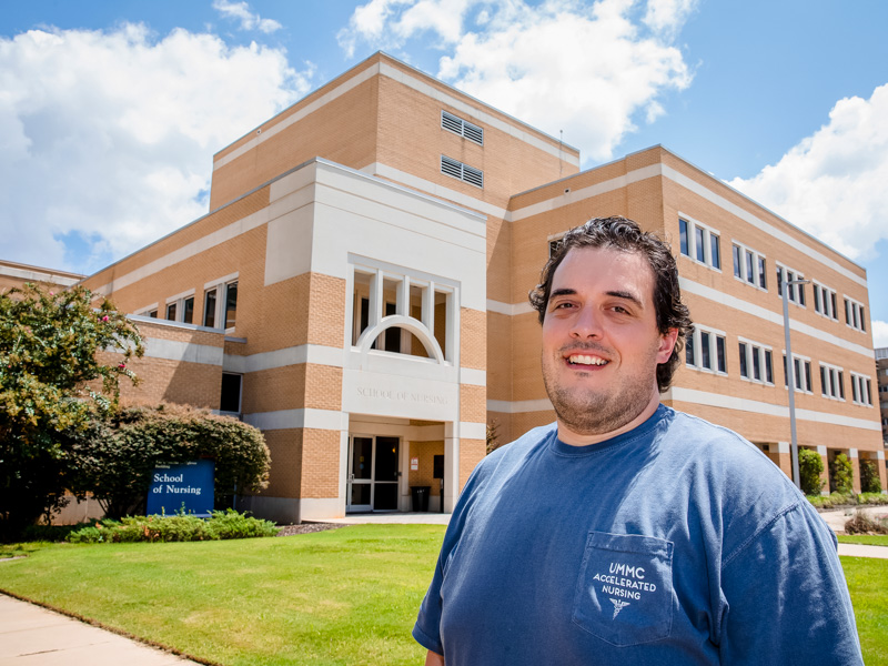 Accelerated BSN student Paul Sabbatini, inspired by School of Nursing volunteer efforts at COVID-19 field hospitals, wrote the poem “This is Us” to inspire health care workers during the pandemic.