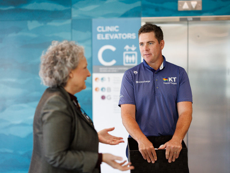 Ellen Hansen, Children's of Mississippi's chief operations officer and chief nursing officer, talks with Luke List, winner of the 2023 Sanderson Farms Championship.