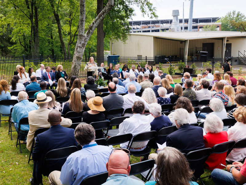 Attendees gathered at the UMMC cemetery during the annual Ceremony of Thanksgiving on April 22, honoring anatomical donors whose final gift continues to educate future generations of health care professionals.