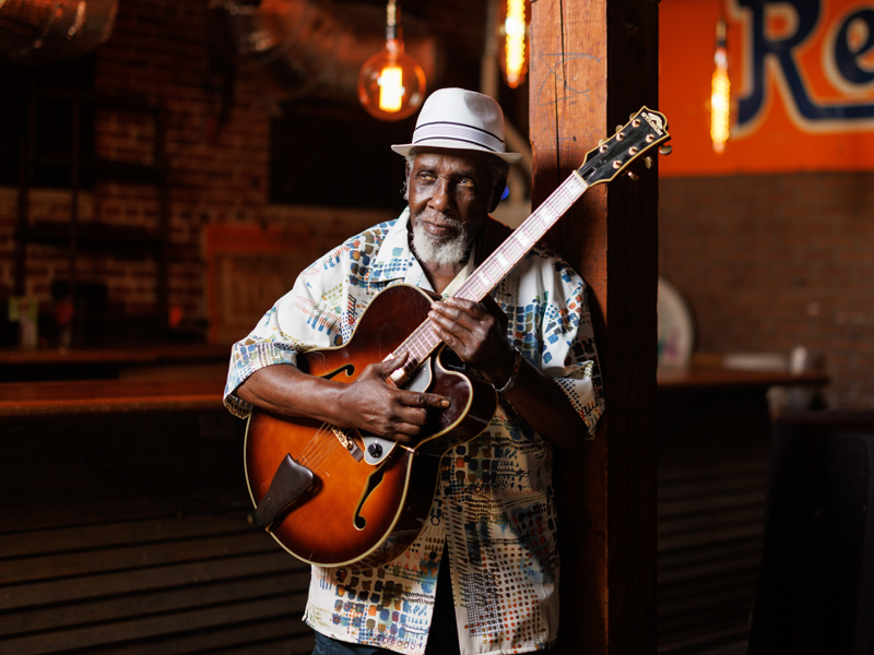 Mississippi musical great Jesse Robinson isn't letting cancer give him the blues.